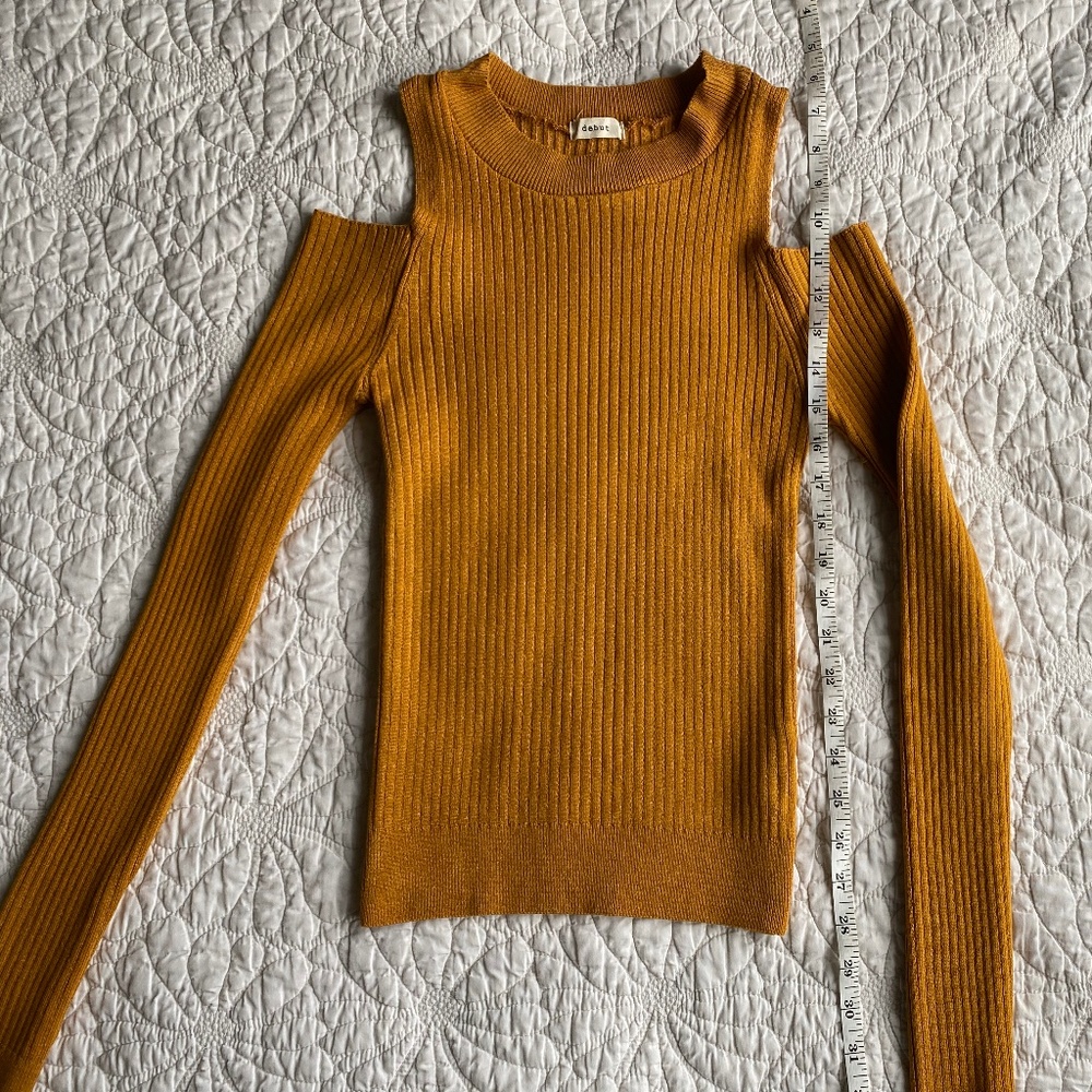 Black Ribbed Longsleeve Cold Shoulder Top - Picture 5 of 6